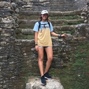 Meet your Posher, Keylee